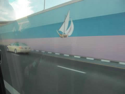 pastilhas tunel Dubai